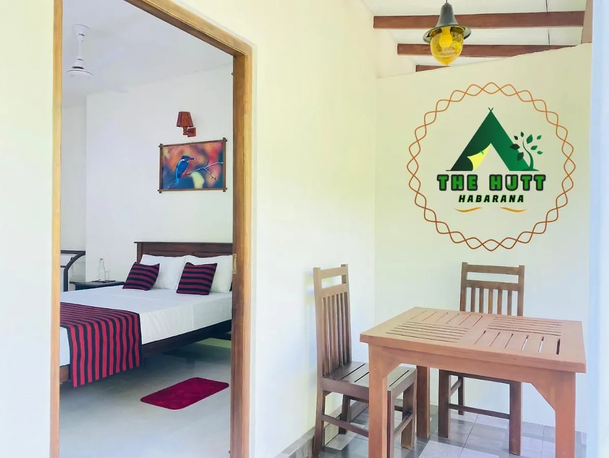 Guest house The Hutt Habarana Hotel Sri Lanka