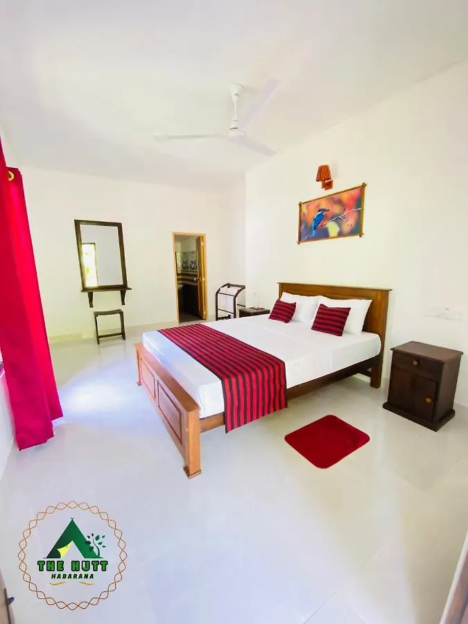Guest house The Hutt Habarana Hotel Sri Lanka